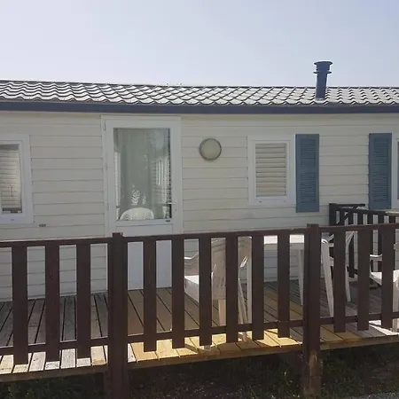Сasa de vacaciones Natur Camping Bungalow T3 - 10 Pataias
