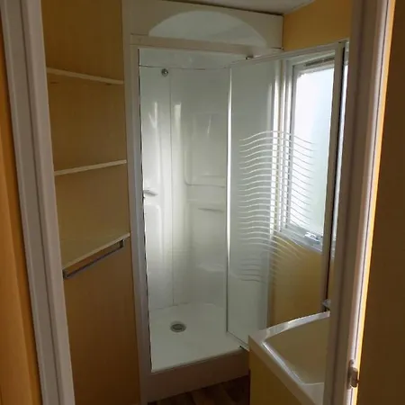 Сasa de vacaciones Natur Camping Bungalow T3 - 10